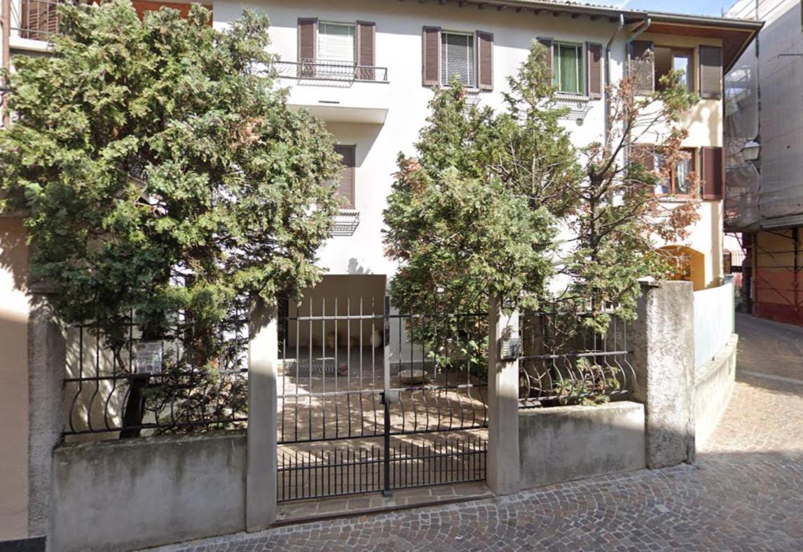 Lake House Canzo Bagian luar foto